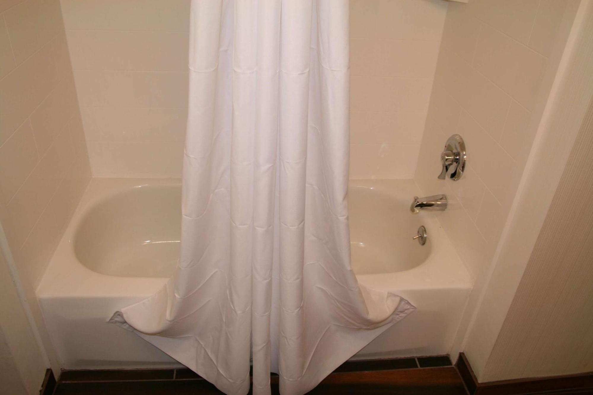 Hampton Inn Birch Run Ngoại thất bức ảnh