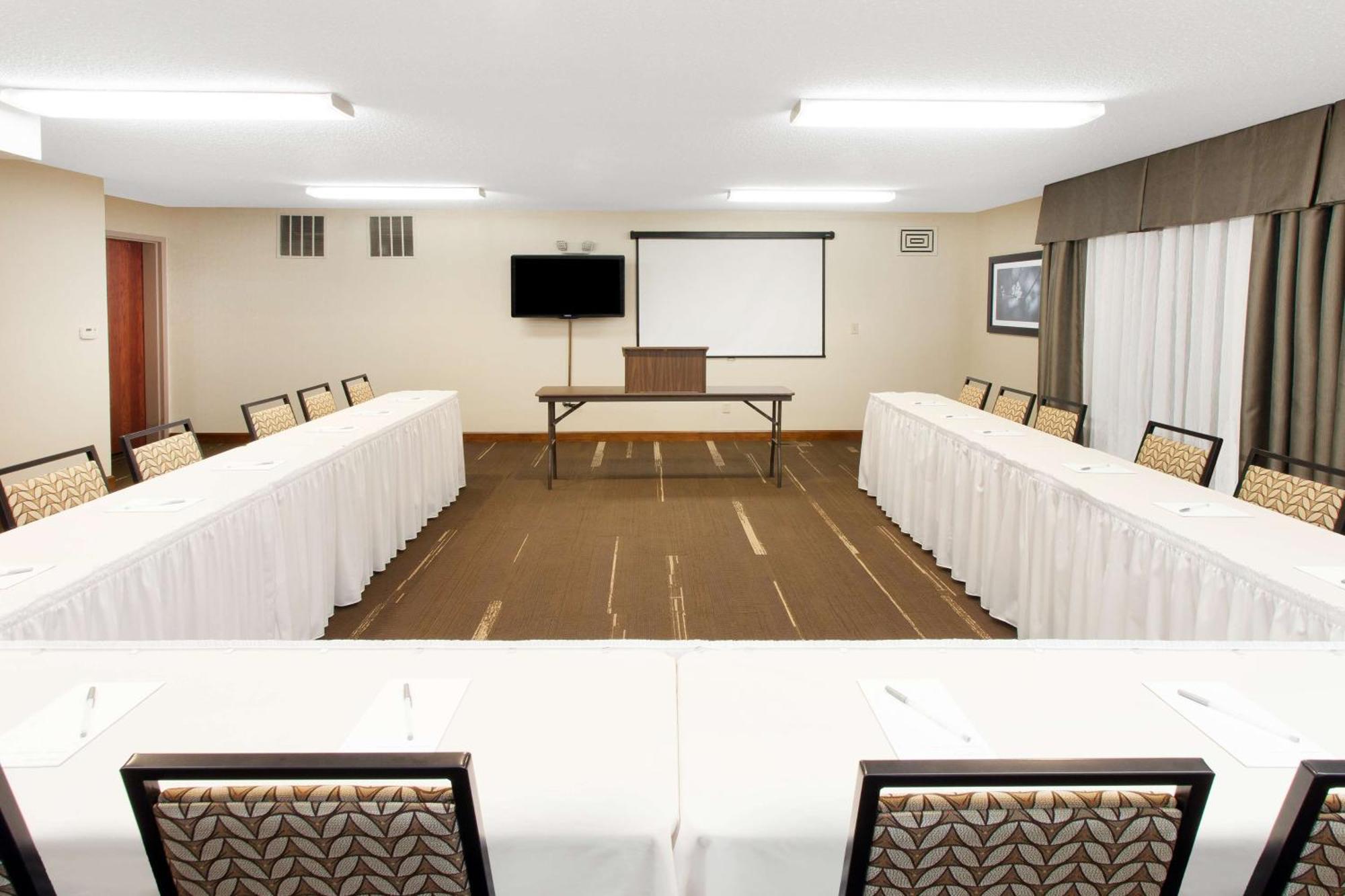 Hampton Inn Birch Run Ngoại thất bức ảnh