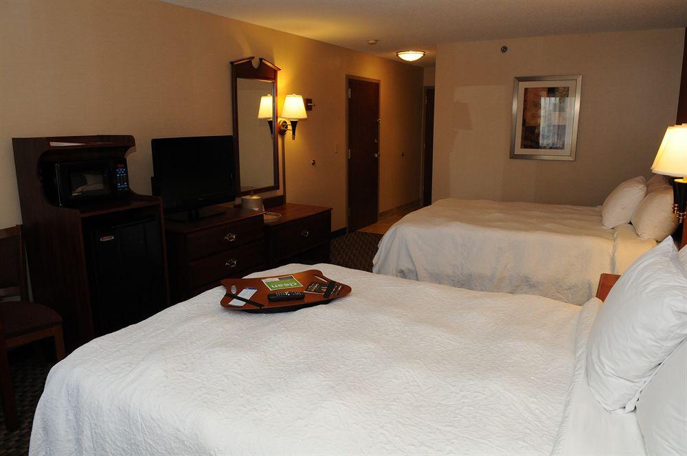 Hampton Inn Birch Run Ngoại thất bức ảnh